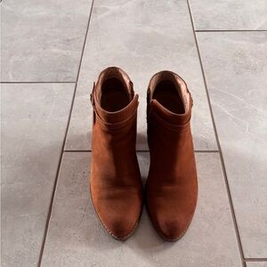 Elegant Brown Ankle Boots